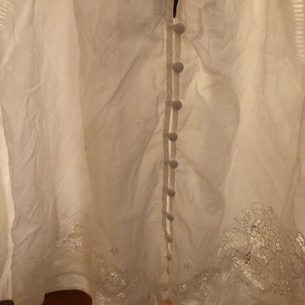 Joe’s Collection Blouse - Picture 4 of 8
